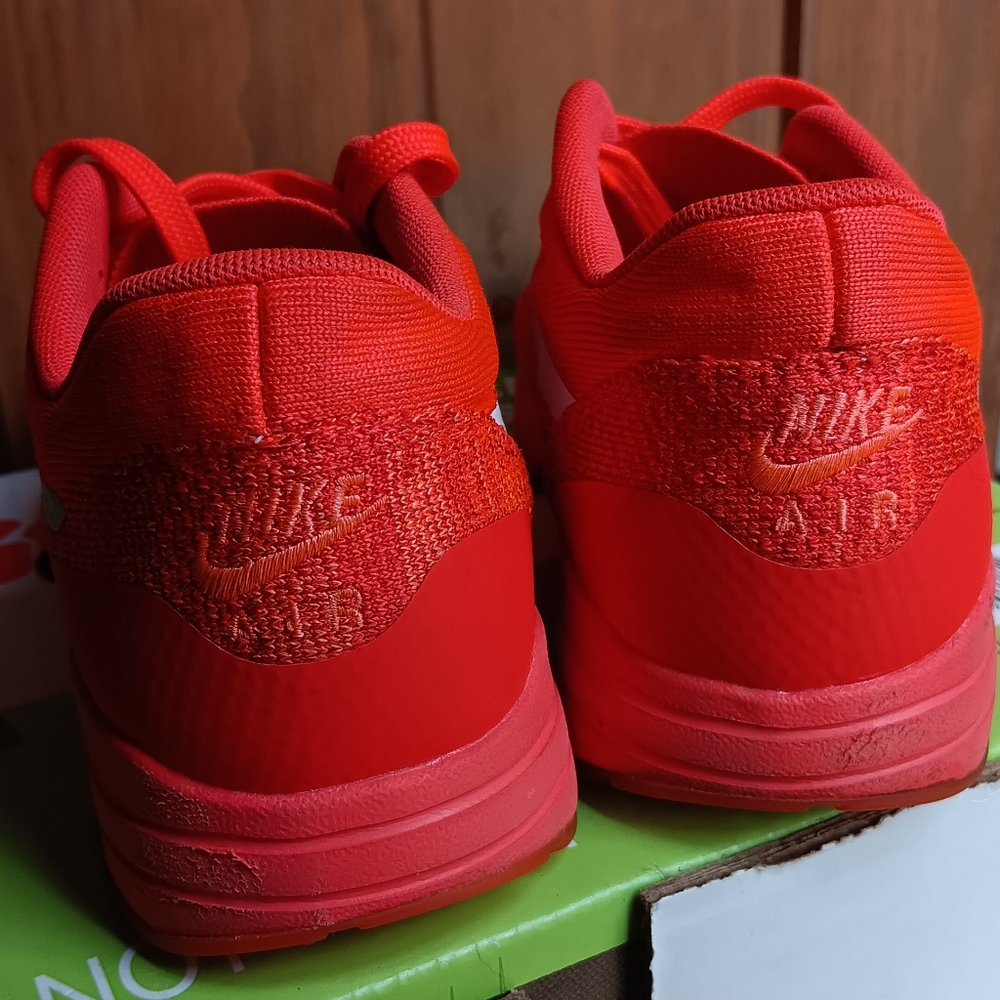 Nike Shoes - Picture 2 of 3